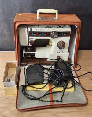 1306 · SINGER SEWING MACHINE