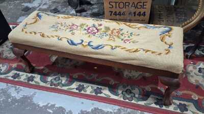 Kneeling Stool