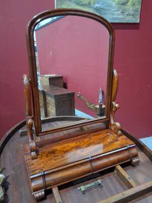 Vanity Mirror