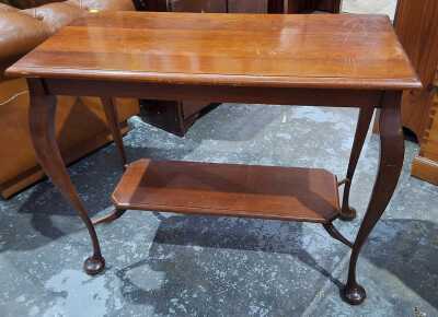 Hall Console