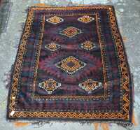 FLOOR RUG