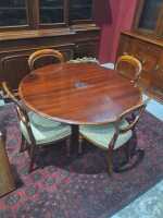DINING SUITE
