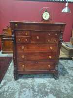 CHEST OF DRAWERS