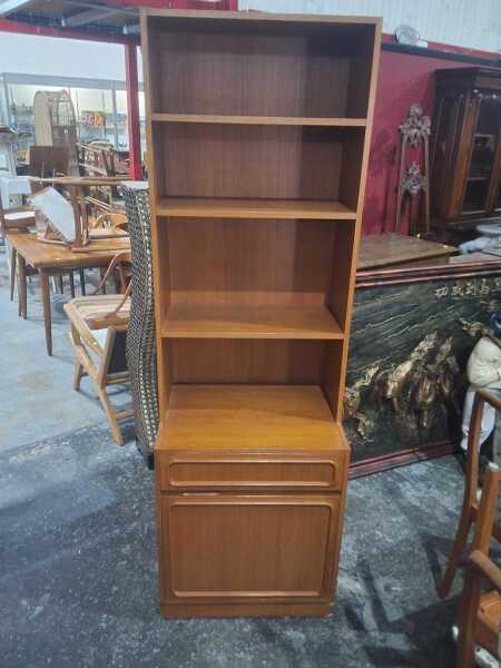 WALL UNIT