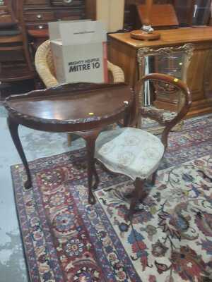 Hall Table And Chair