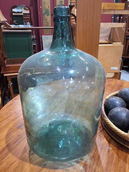 CARBOY