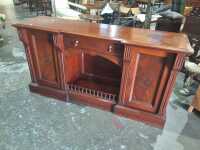 SIDEBOARD