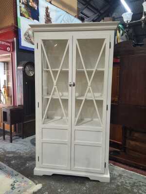 Display Cabinet