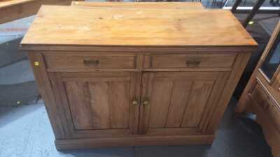 Dresser Base