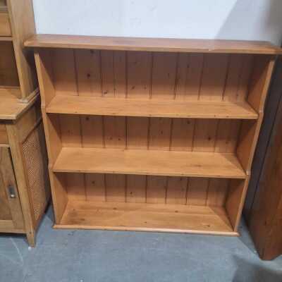 419 · BOOKSHELF