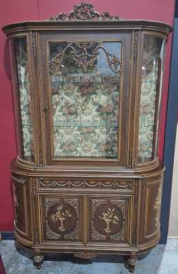 Display Cabinet
