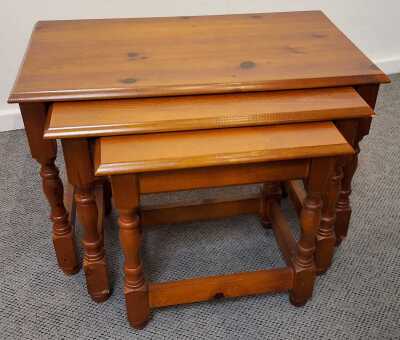 378 · NESTING TABLES