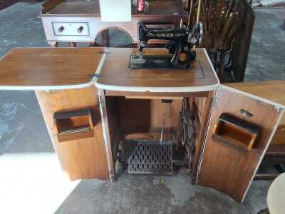 375 · SEWING MACHINE