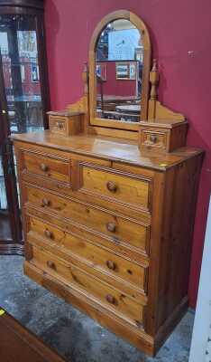 DRESSING CHEST OF DRAWERS