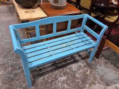 GARDEN BENCH