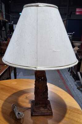 TABLE LAMP