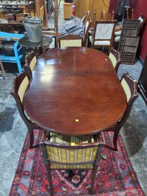 DINING SUITE
