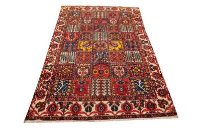 BAKHTIYARI RUG