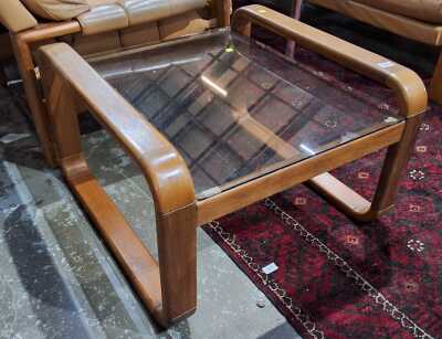 LAMP TABLE