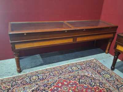 Display Cabinet