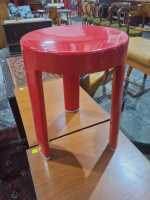 STOOL