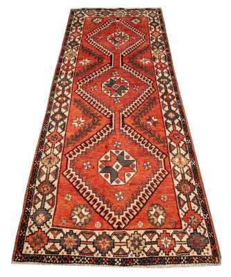 Nahavand Runner