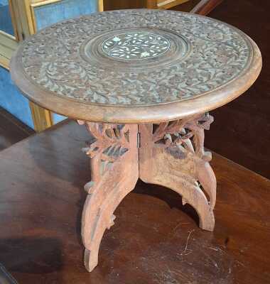128 · SIDE TABLE