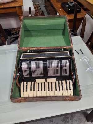 Piano Accordian