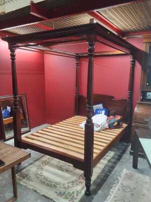93 · FOUR POSTER BED