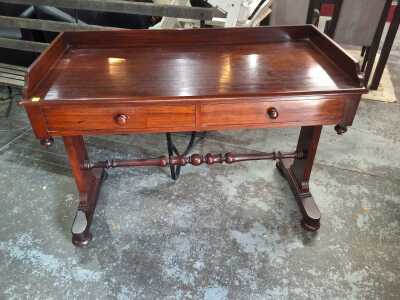 Serving Table
