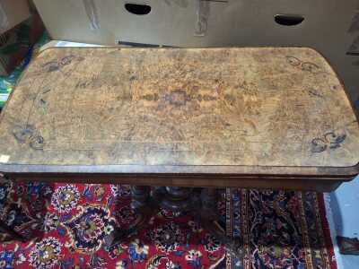 72 · CARD TABLE