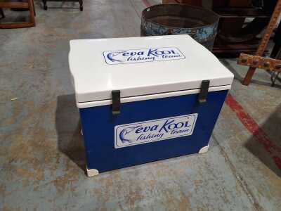 FISHING COOLER BOX