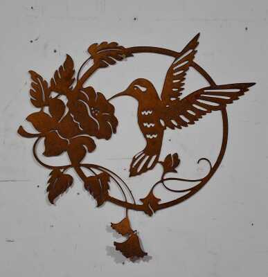 GARDEN ART