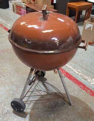 WEBER BBQ