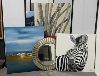 WALL DECOR