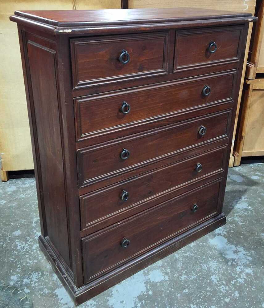 CHEST OF DRAWERS