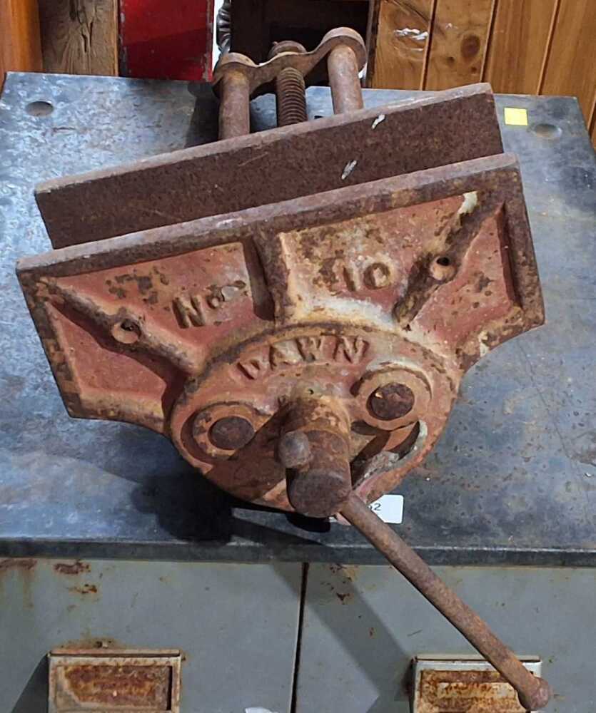 BENCH VICE