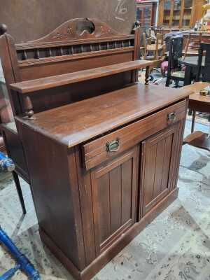 CHIFFONIER