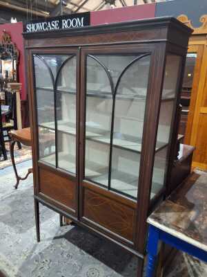 CHINA CABINET