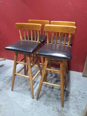 BARSTOOLS