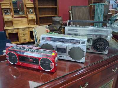 BOOMBOXES