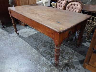 FARMHOUSE DINING TABLE