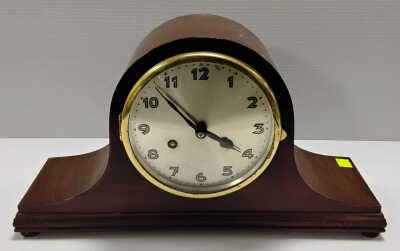 MANTEL CLOCK