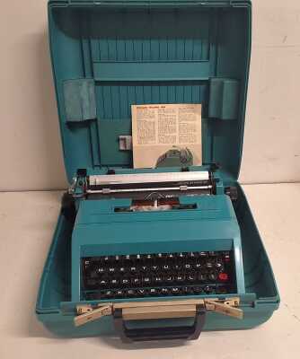 OLIVETTI TYPEWRITER