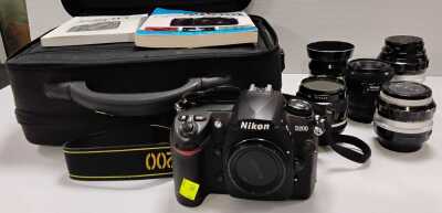 NIKON DIGITAL CAMERA