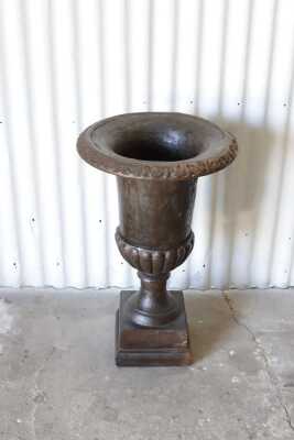 CAST IRON URN