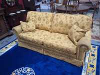 THREE PIECE LOUNGE SUITE - 2