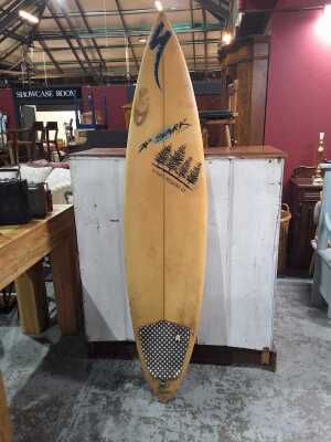 SURFBOARD