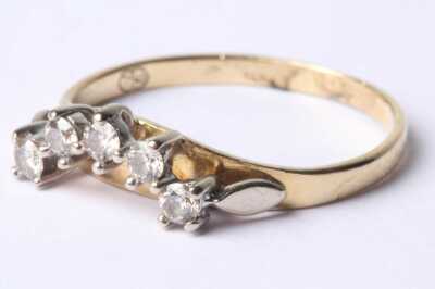 GOLD RING