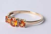 GOLD GARNET & DIAMOND RING